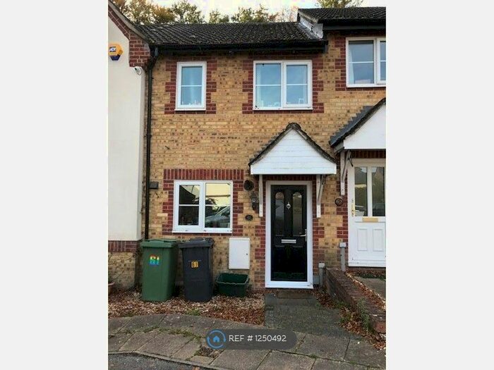 2 Bedroom Terraced House To Rent In Gander Drive, Basingstoke RG24