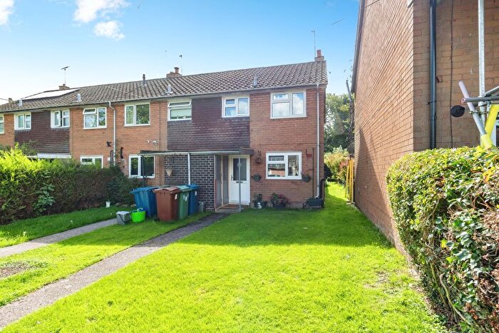 2 Bedroom End Of Terrace House For Sale In Impstones, Gnosall, Staffordshire, ST20
