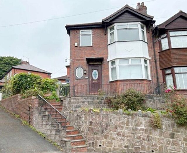 3 Bedroom Semi-Detached House To Rent In Northcote Avenue, Hartshill, Stoke-On-Trent, ST4