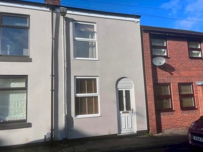 2 Bedroom Terraced House To Rent In Astbury Street, Congleton, CW12