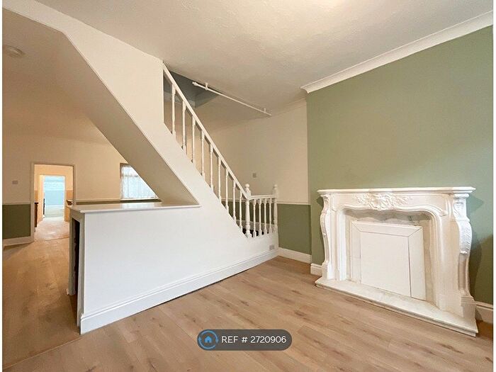 3 Bedroom Terraced House To Rent In New Street, Bentley, Doncaster, DN5