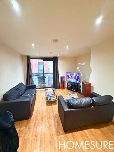1 Bedroom Flat To Rent In Apartment, Chandlers Wharf, L1