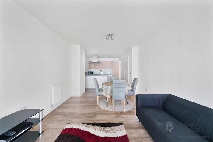 2 Bedroom Flat To Rent In George Hudson House, High Street, Stratford, E15