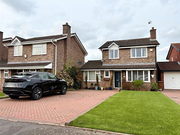 4 Bedroom Detached House For Sale In Milesbush Avenue, Castle Bromwich, West Midlands, B36