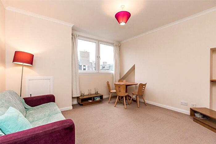 1 Bedroom Flat To Rent In Lamond Place, Aberdeen, AB25
