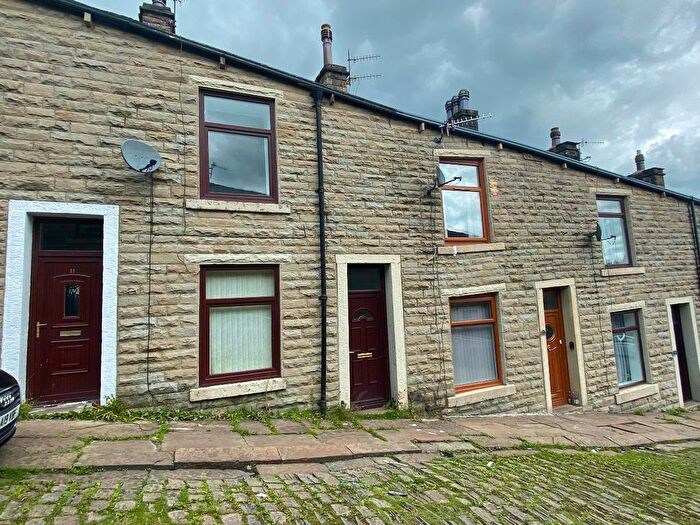 2 Bedroom Terraced House To Rent In Shepherd Street, Bacup, OL13