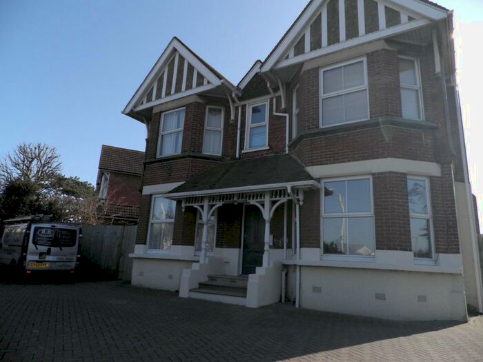 1 Bedroom Apartment To Rent In Bedfordwell Road, Eastbourne, BN21