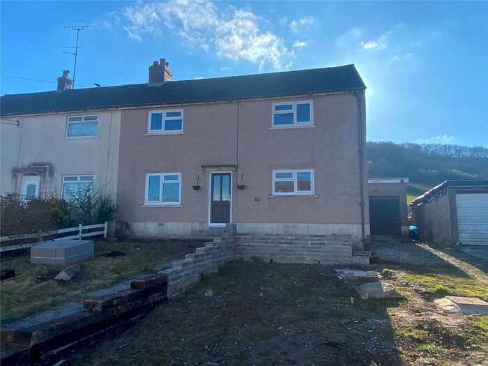 3 Bedroom Semi-Detached House For Sale In Maesydderwen, Bronwydd Arms, Carmarthen, SA33