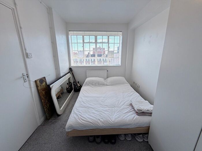 1 Bedroom Studio To Rent In Chelsea Cloisters, Sloane Avenue, London, SW3