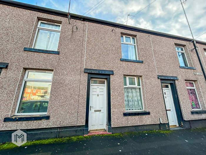 2 Bedroom Terraced House For Sale In Kent Street, Rochdale, Greater Manchester, OL11