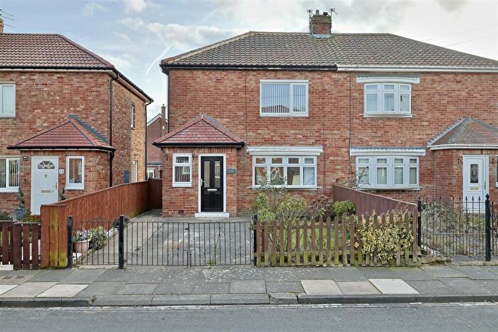2 Bedroom Semi Detached House To Rent In Craig Crescent, Dudley, Cramlington, NE23