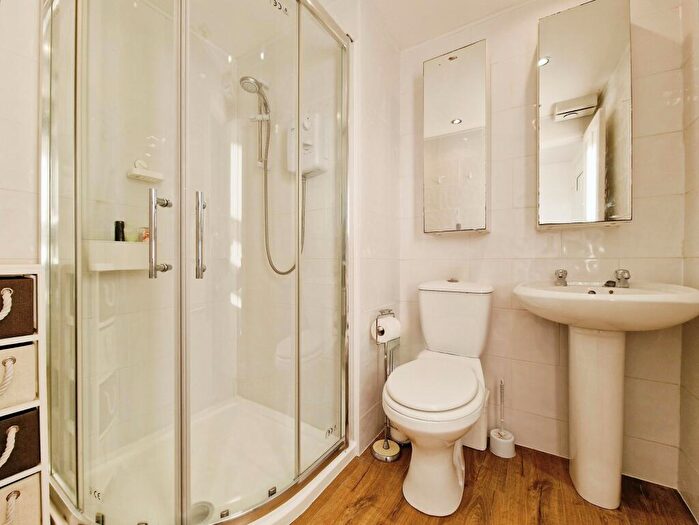 1 Bedroom Flat For Sale In Glasgow Street, Isle Of Cumbrae, KA28