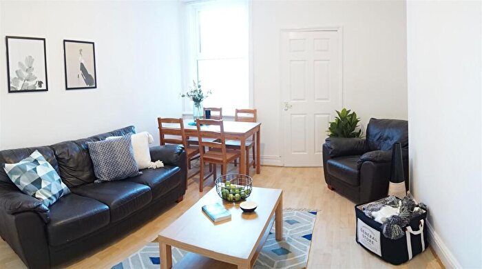 2 Bedroom Apartment To Rent In Simonside Terrace, NE6