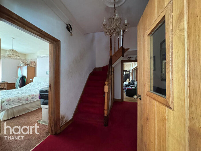 7 Bedroom Detached House For Sale In Shalloak Road, Canterbury, CT2