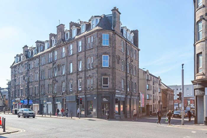 2 Bedroom Flat For Sale In / Great Junction Street, Edinburgh, EH6