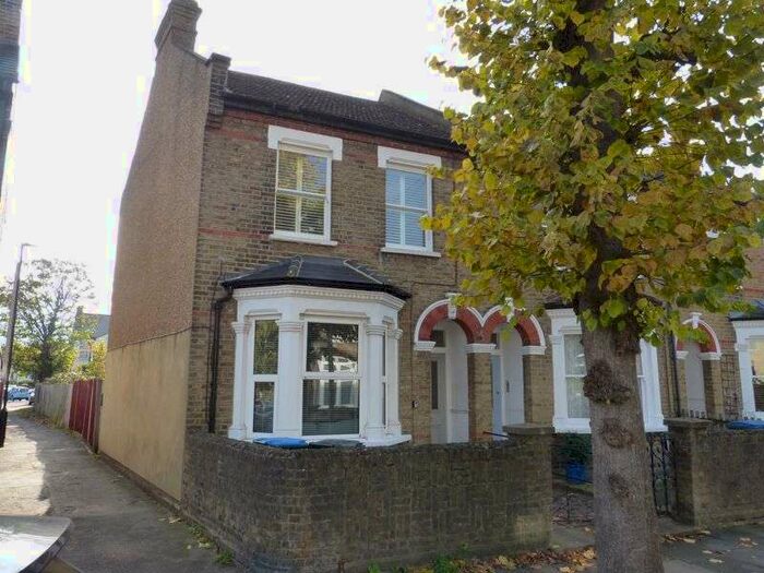 1 Bedroom Property To Rent In Halifax Road, Enfield, EN2