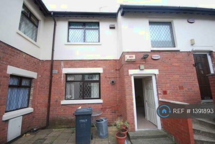 1 Bedroom Flat To Rent In Wellmead Close, Manchester, M8