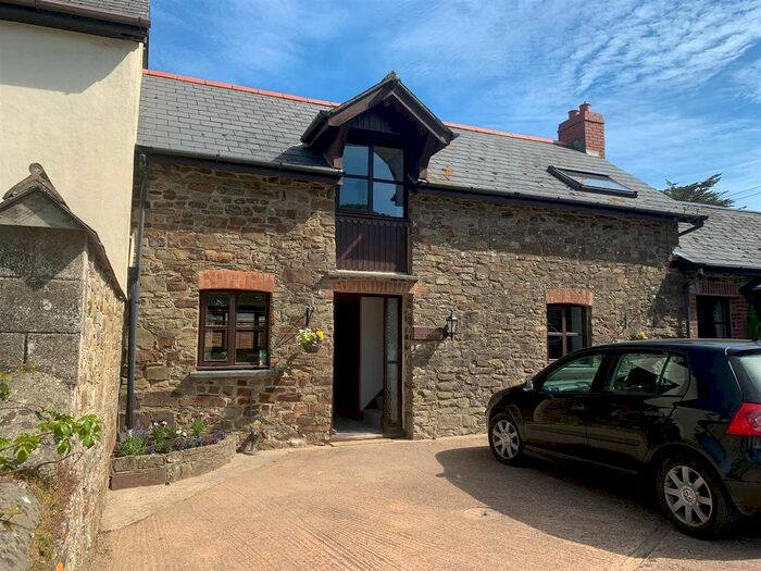 2 Bedroom Cottage To Rent In Alverdiscott, Yarnscombe, Barnstaple, EX31