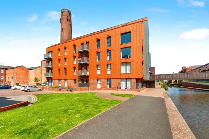 1 Bedroom Flat For Sale In Robinson Way, Chester, Cheshire, CH1