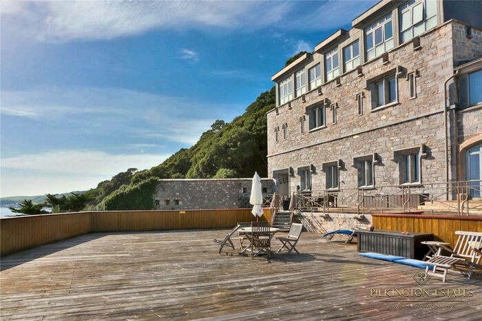 2 Bedroom Flat For Sale In Maker, Torpoint, Cornwall, PL10