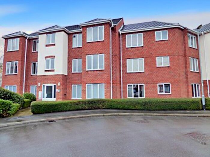 2 Bedroom Flat To Rent In Glover Road, Castle Donington, DE74