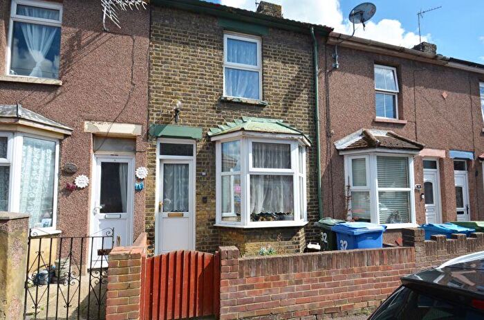 2 Bedroom Terraced House For Sale In Harold Street, Queenborough, ME11