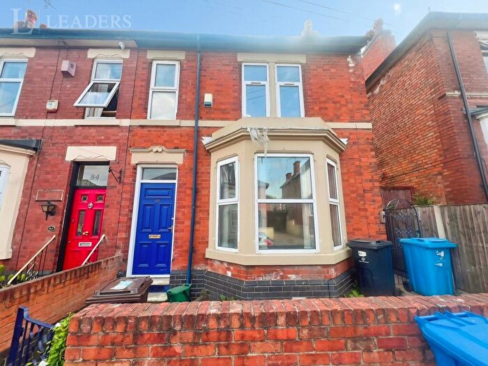 4 Bedroom Semi-Detached House To Rent In Empress Road, DE23