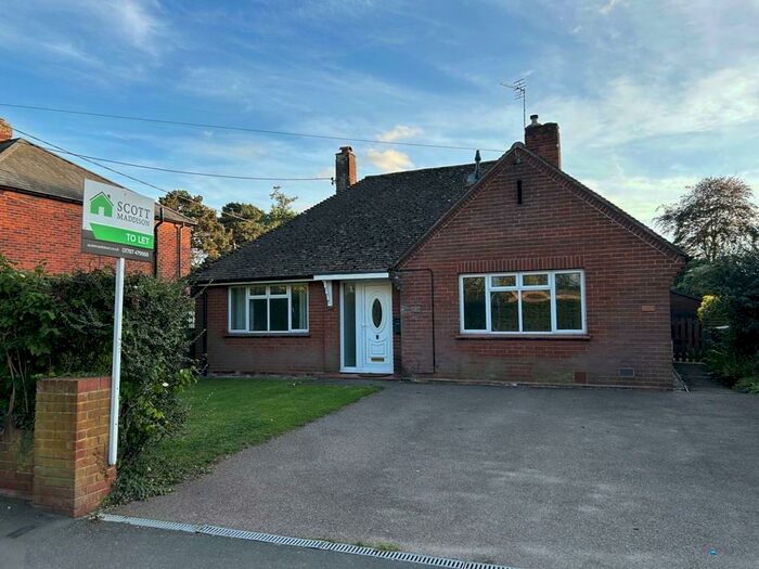 2 Bedroom Detached Bungalow To Rent In Colne Road, Halstead, CO9
