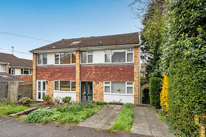 3 Bedroom Semi-Detached House For Sale In Deanfield Road, Henley-on-Thames, Oxfordshire, RG9
