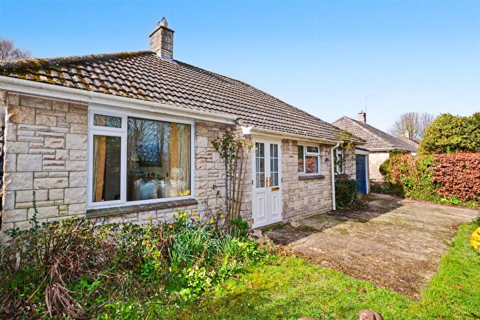 3 Bedroom Detached Bungalow For Sale In Bradford Peverell, Dorchester, DT2