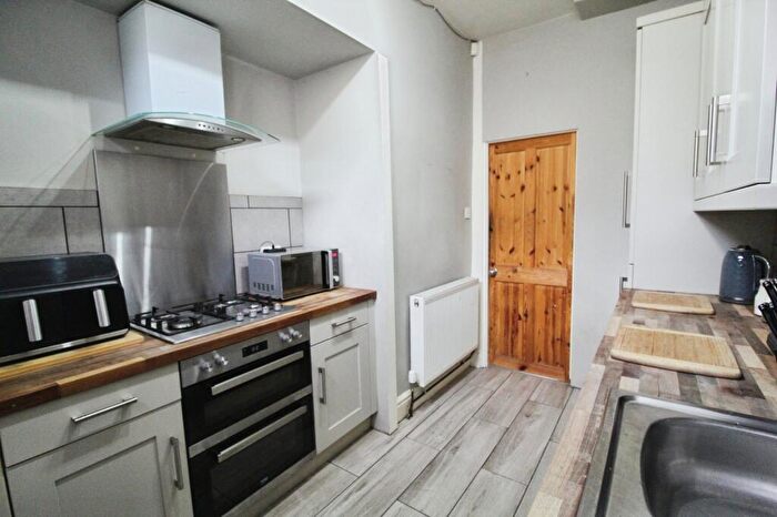 3 Bedroom Terraced House For Sale In Chatham Street, Colne, Lancashire, BB8