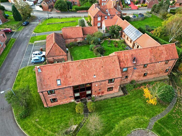 4 Bedroom Barn Conversion For Sale In Foxhall Close, Norwell, Newark, NG23