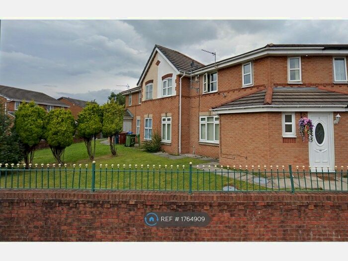 3 Bedroom Semi-Detached House To Rent In Alison Kelly Close, Manchester, M9