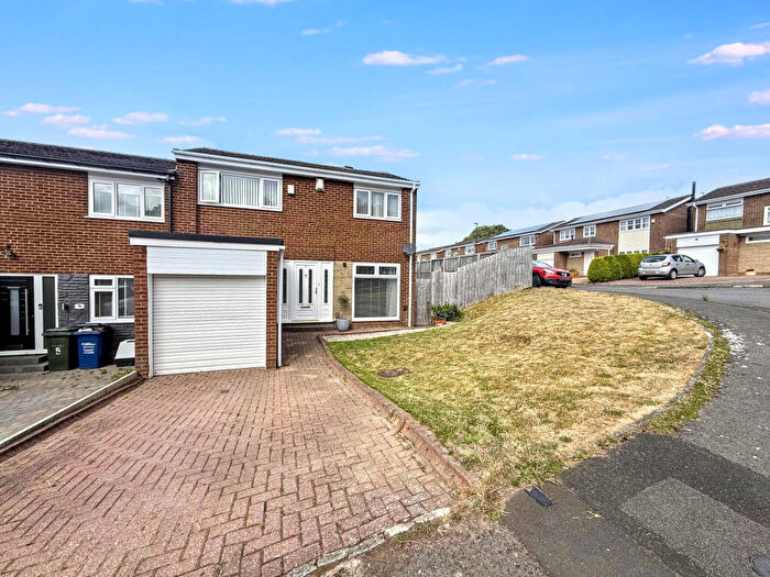3 Bedroom Semi-Detached House For Sale In Pangbourne Close, Newcastle Upon Tyne, Tyne And Wear, NE15