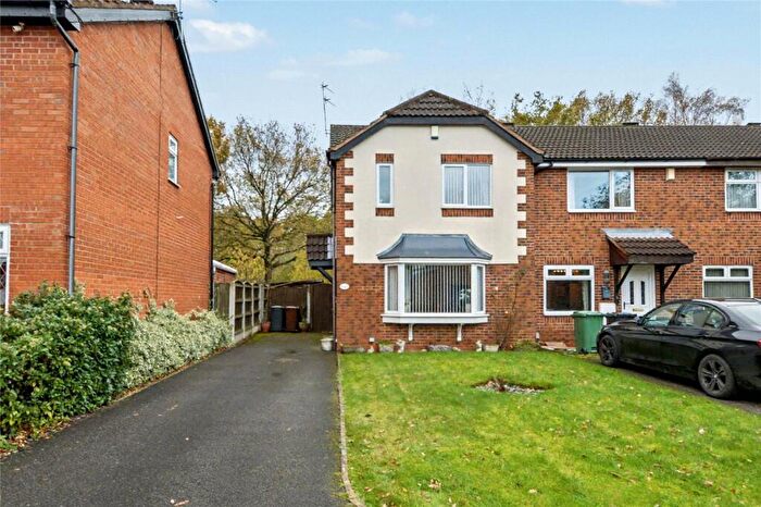 3 Bedroom End Of Terrace House For Sale In Pinders Green Drive, Methley, Leeds, West Yorkshire, LS26