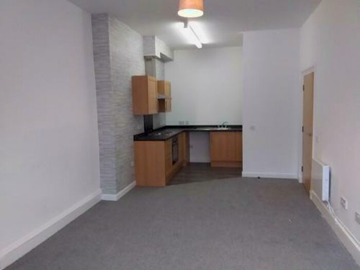 2 Bedroom Flat To Rent In Castle Street, Forfar, DD8