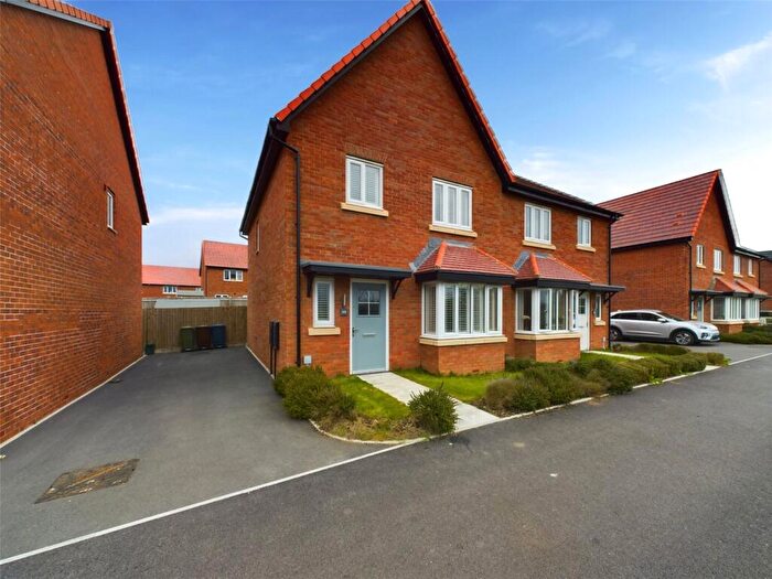 3 Bedroom Semi Detached House For Sale In Milliner Crescent, Churchdown, Gloucester, Gloucestershire, GL3