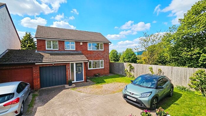 3 Bedroom Detached House For Sale In Westbury Close, Hereford, HR2