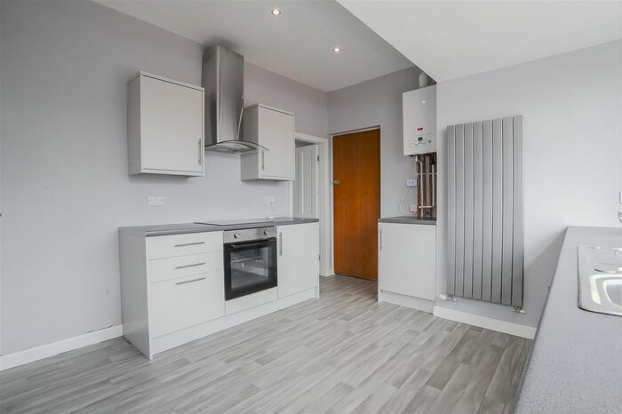 2 Bedroom Semi-Detached House To Rent In Clifton Avenue, Accrington, BB5