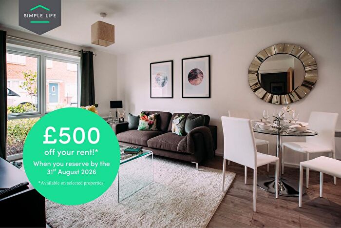 2 Bedroom Flat To Rent In Hollystone Bank, Runcorn, WA7