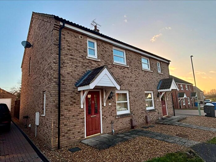 3 Bedroom Semi Detached House For Sale In The Grange, Lakenheath, Brandon, IP27