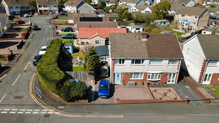 3 Bedroom Semi-Detached House For Sale In Dyffryn Road, Gorseinon, Swansea, West Glamorgan, SA4
