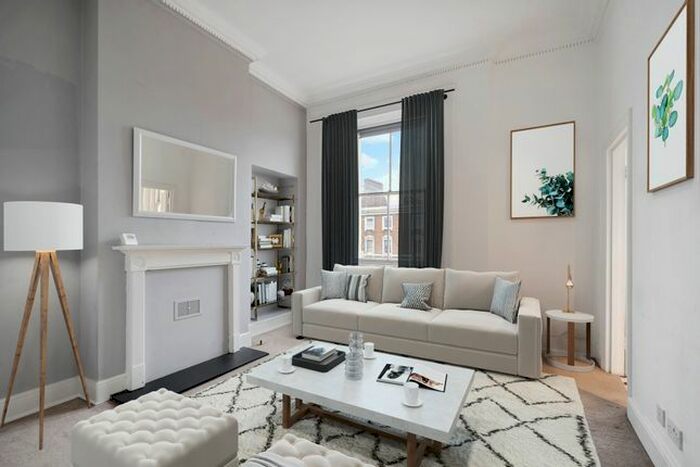 1 Bedroom Flat To Rent In Wingfield House, London, SW8