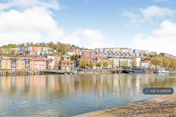 1 Bedroom Flat To Rent In Cumberland Close, Bristol, BS1