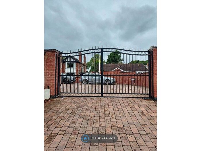 3 Bedroom Bungalow To Rent In Kays Meadow, Nottingham, NG9