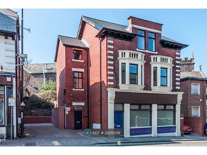 2 Bedroom Flat To Rent In Clarence Street, Pontypool, NP4