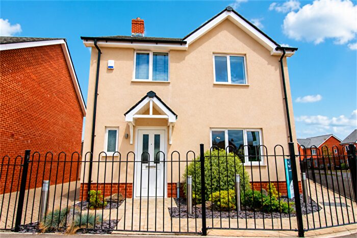 4 Bedroom Detached House For Sale In Sorrel Street, BN27