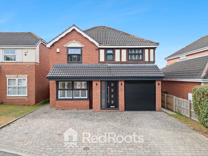 4 Bedroom Detached House For Sale In High Brook Fall, Lofthouse, WF3
