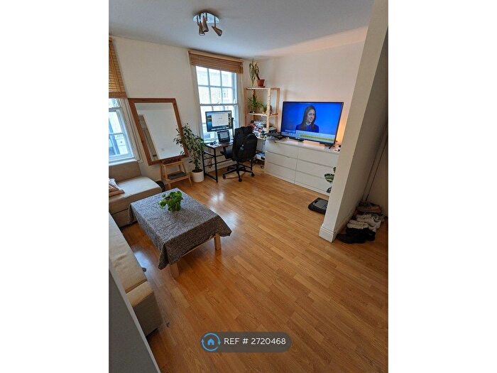 2 Bedroom Flat To Rent In Caledonian Road, London, N1