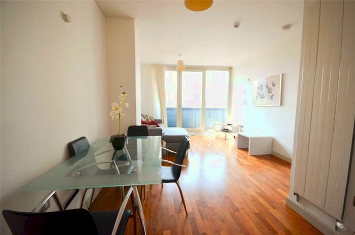 1 Bedroom Apartment To Rent In Leftbank, Manchester, M3